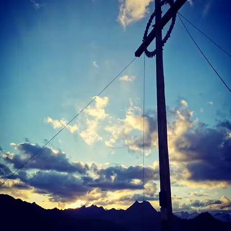 Haus Guglprasta Daire Sankt Veit in Defereggen